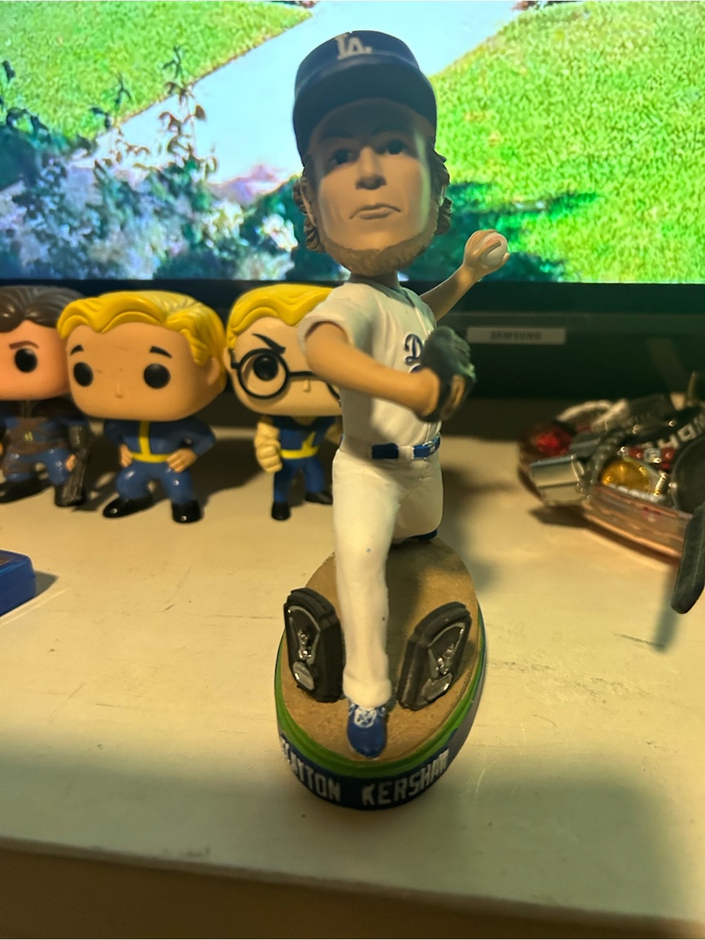 2014 CY YOUNG CLAYTON KERSHAW BOBBLEHEAD LOS ANGELES DODGERS bobblehead as is